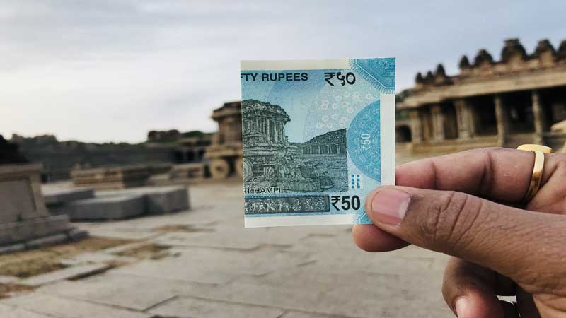 ₹50 note depicting Hampi temple ruins and pillared halls