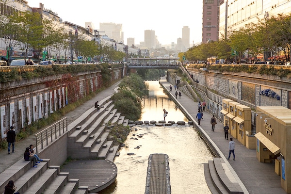 Cheonggyecheon Stream, Seoul