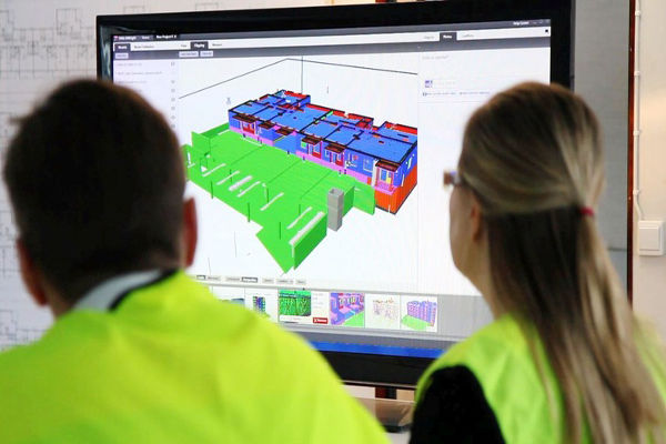 Engineering teams collaborating on cloud-based BIM and GIS platform in real time