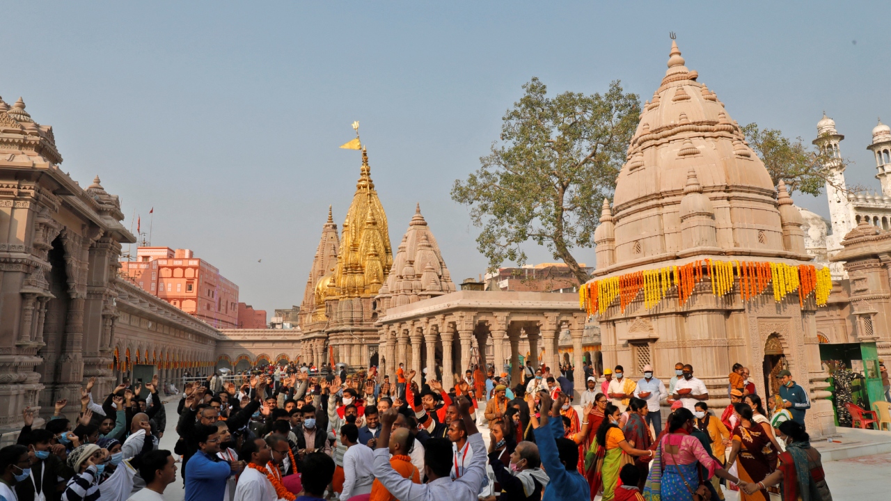 Inside of Kashi Temple Corridor
