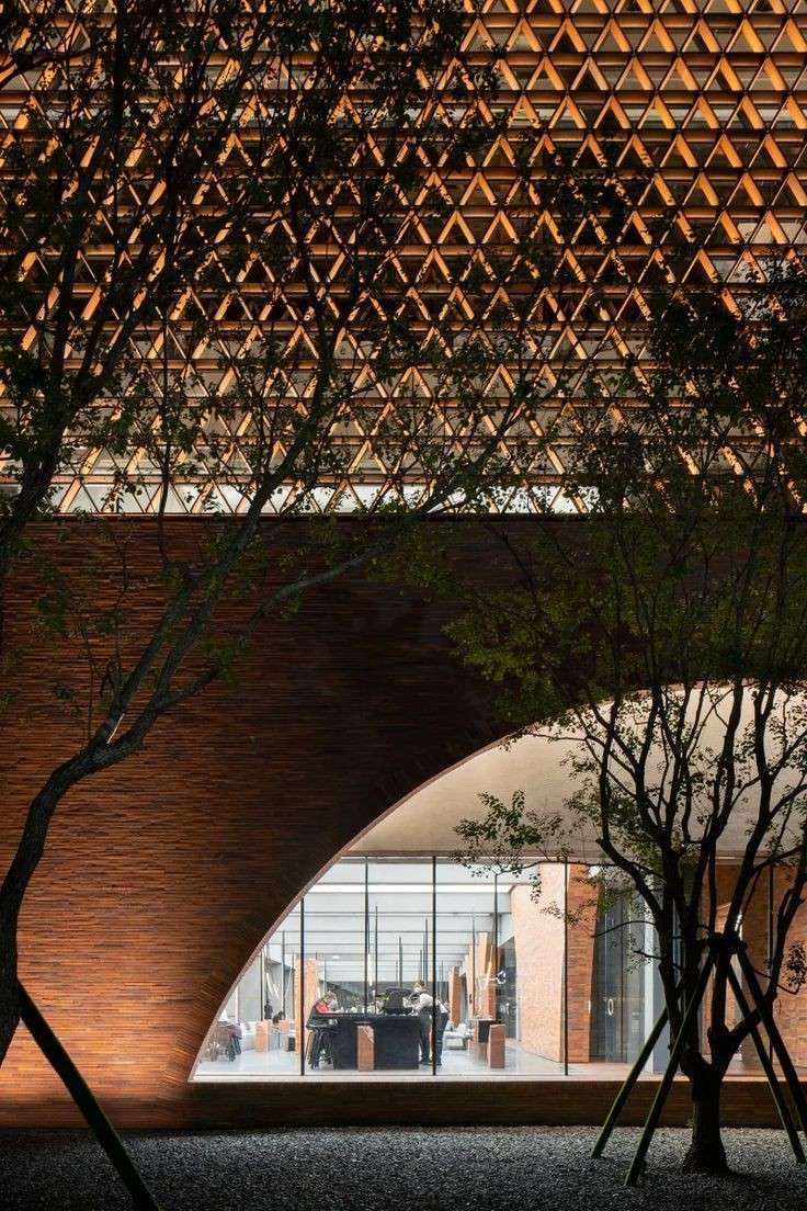 The Evolution of Facades - Historical Perspectives and Modern Innovations with BIM Architecture - image 1