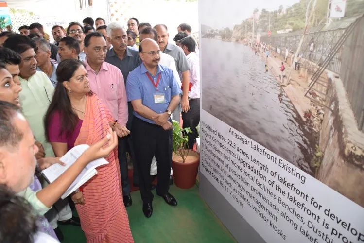 Politician Vasundhra Rajays presenece for a Hriday Project Meet&nbsp;