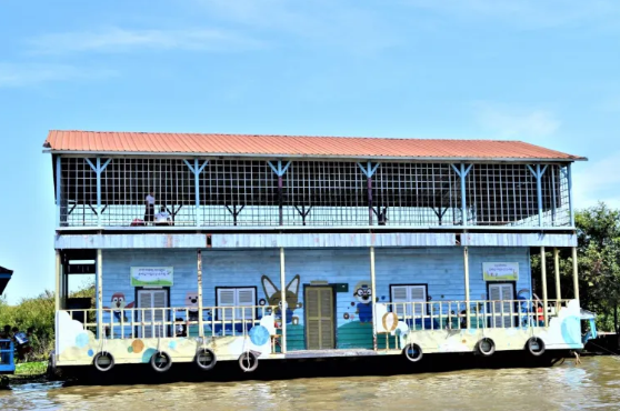 Indonesia floating schools