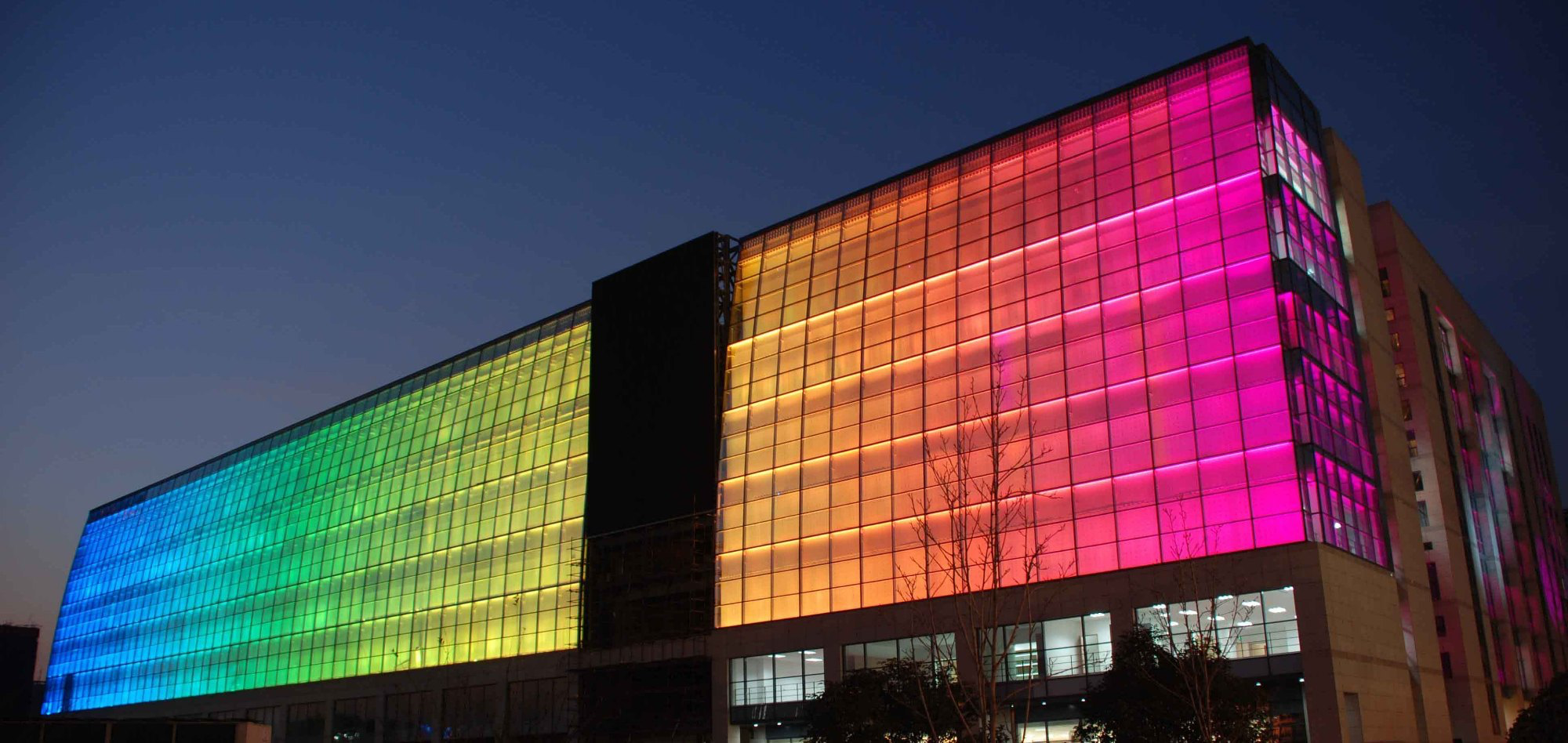 Facade lighting
