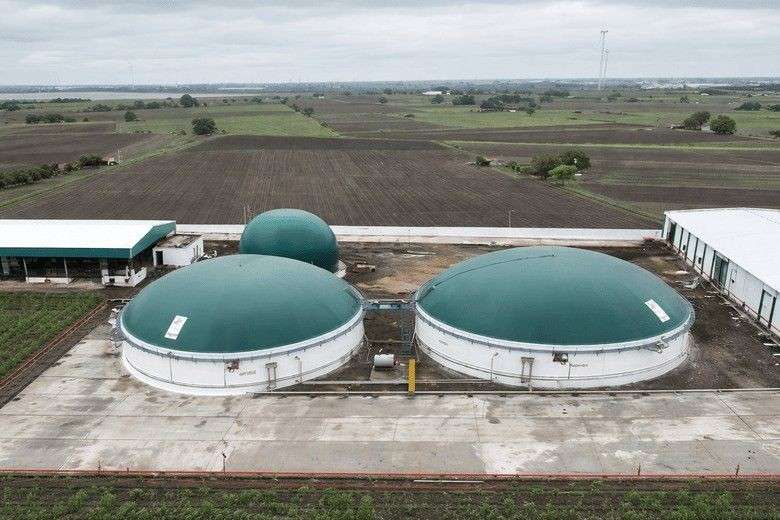 Bhandewadi compressed biogas plant in Nagpur, India's largest municipal waste-to-energy facility using dry fermentation technology