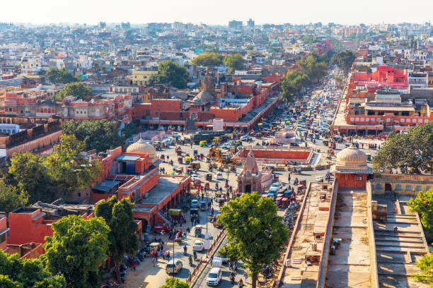 Bustling Public Square Old City Jaipur 
