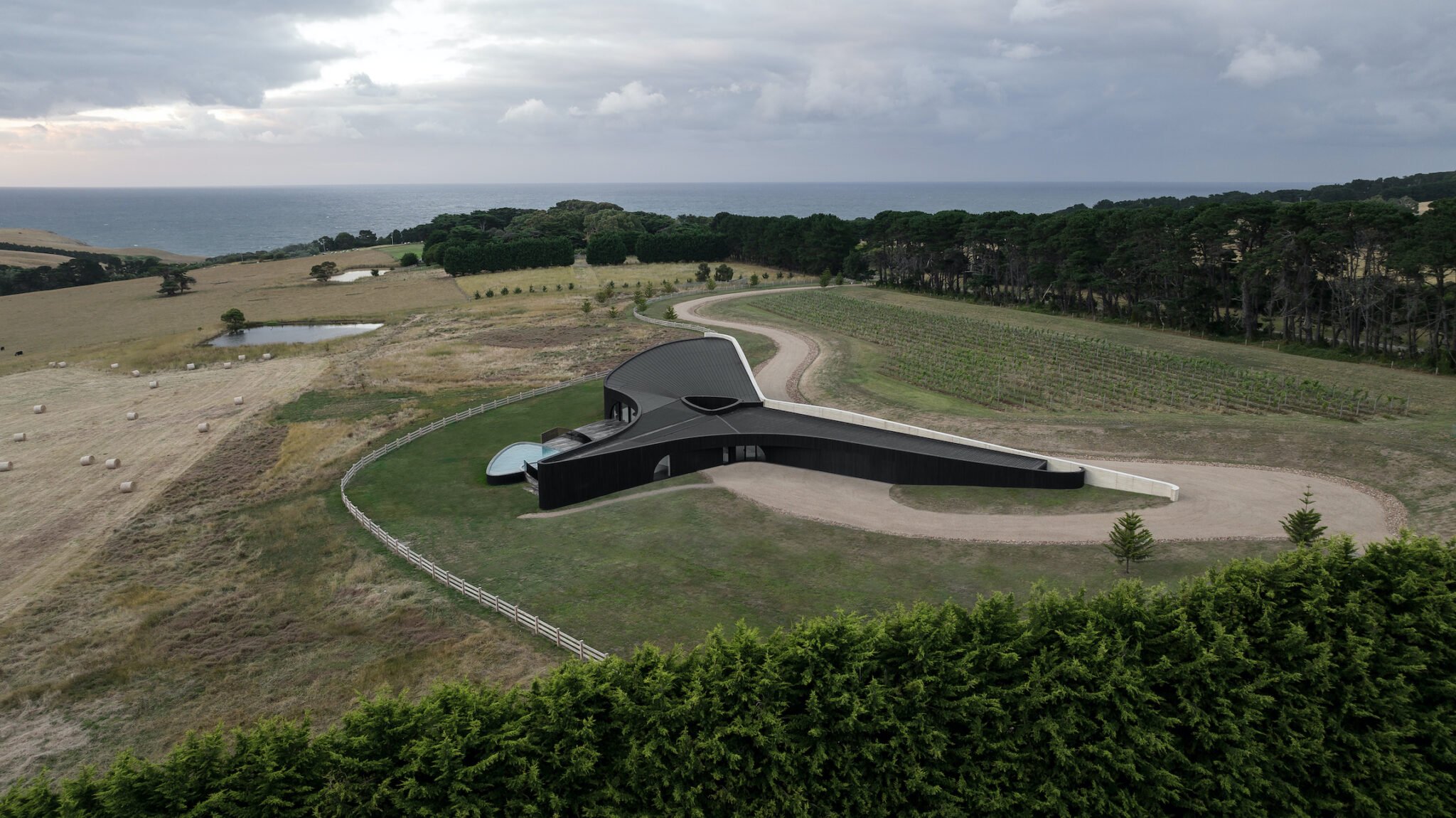 Architecture that Blends in with the Landscape Beautifully
