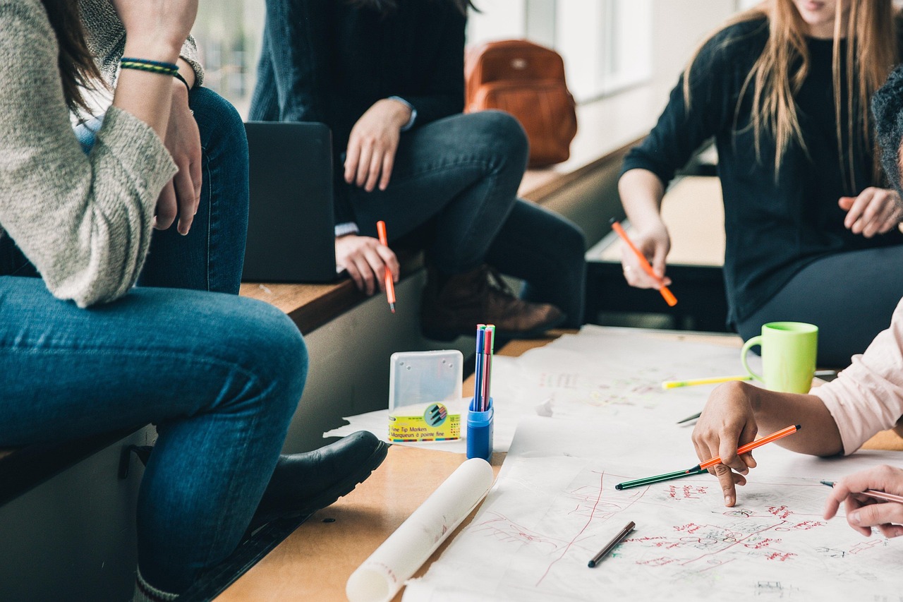 Study with Peers, instead of looking for distractions with them