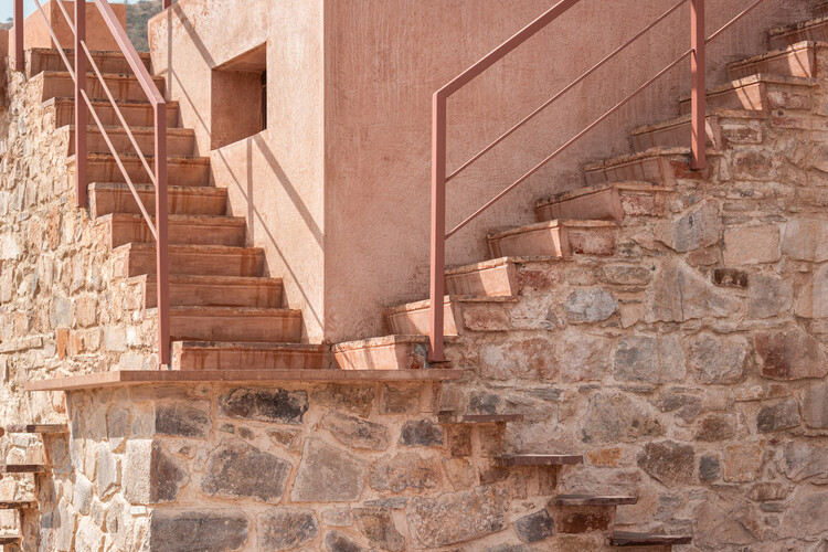 Exterior Plaster Stone and Lime