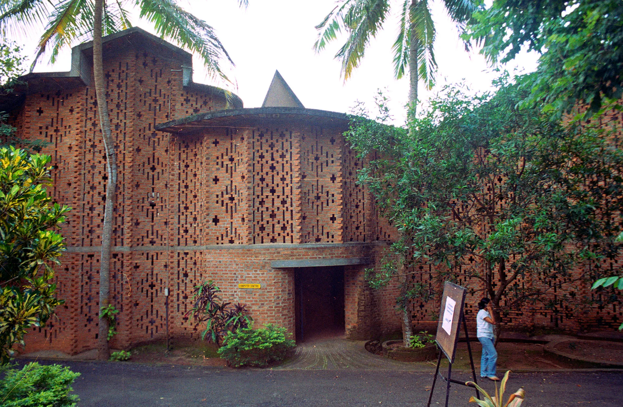 Laurie Baker Centre in Kerala