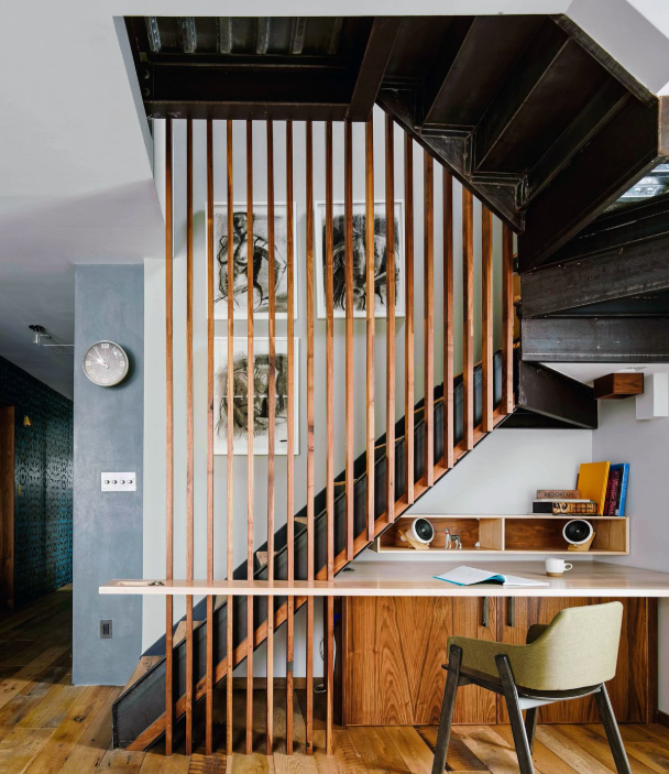 staircase as partition