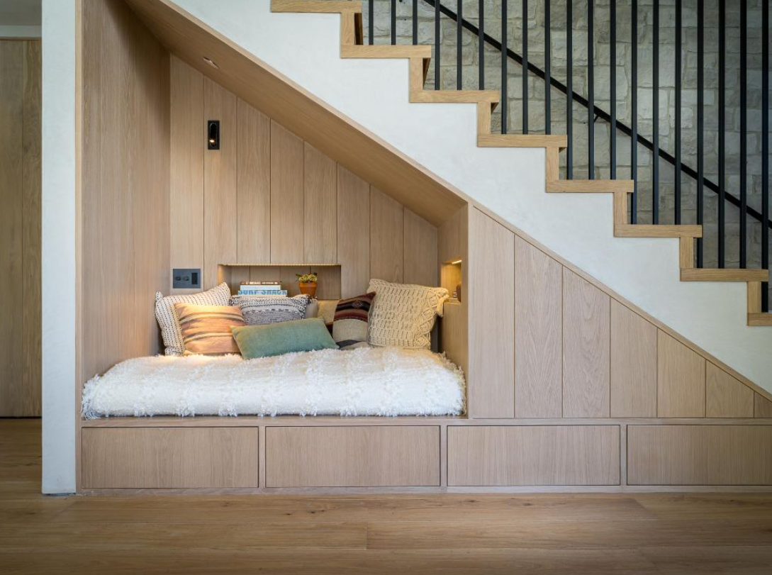staircase with resting nook