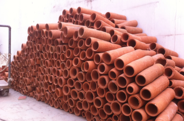 Custom made Pots Wide from one end and shallow from other creating venturi effect in installations 