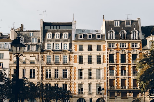 A Guide to Common Facade Terminology in Architecture