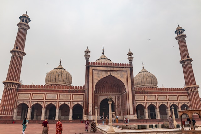 Essential Elements of Indo-Islamic Architecture