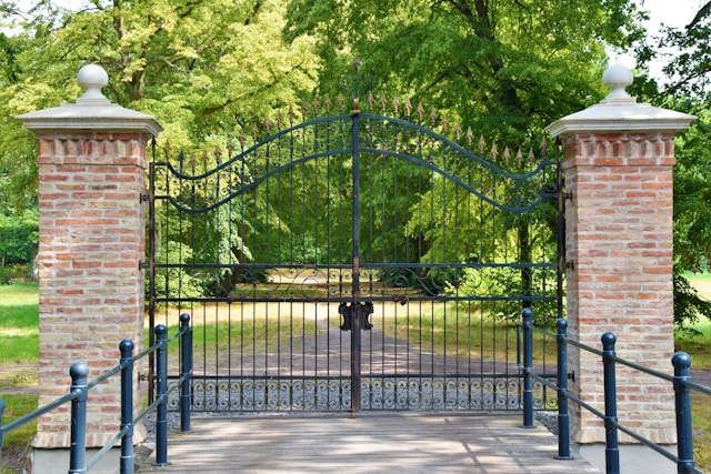Types of Gate Designs in Architecture: A Complete Guide